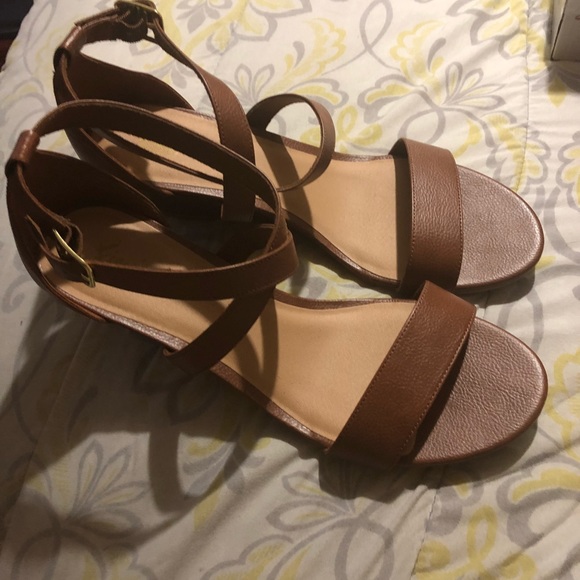 fioni princess wedge